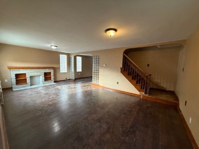 Foto del edificio - 122 Division St