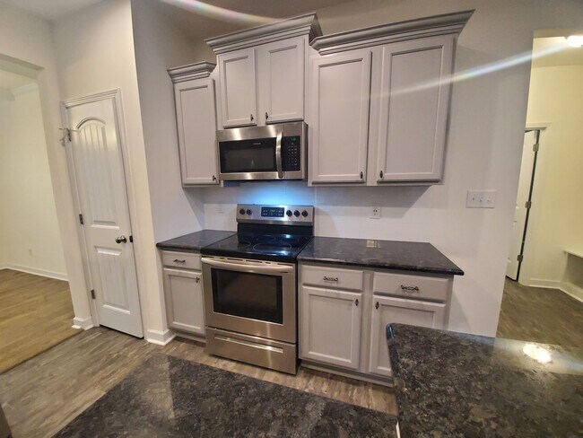 Foto del edificio - 1717 Cherrypoint Dr