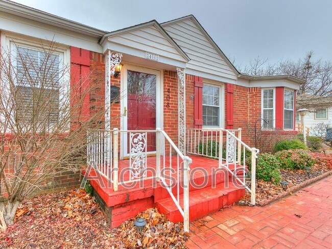 Building Photo - 408 E 6th St