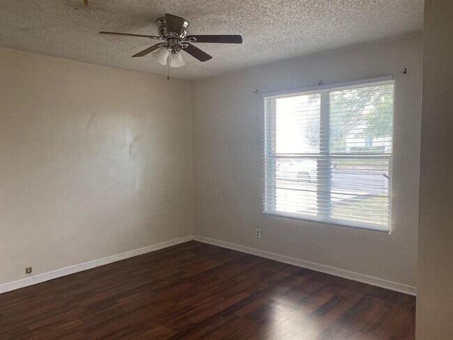 Foto del edificio - 115 Aracely Lane