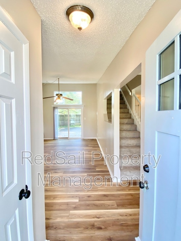 Building Photo - 3833 Foxglove Ct