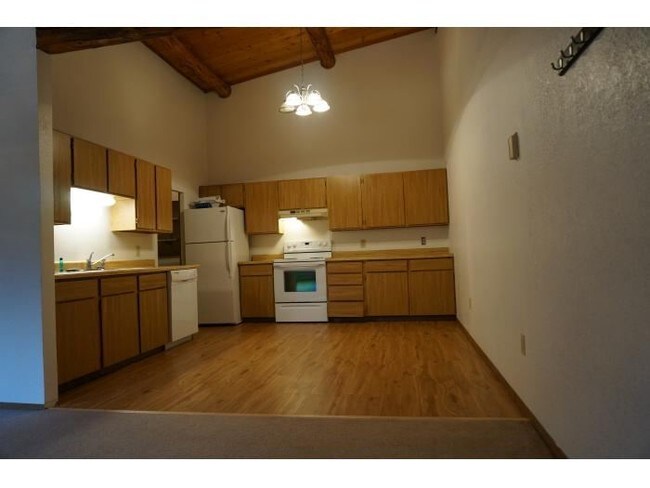 Building Photo - 3152 Wyatt Rd