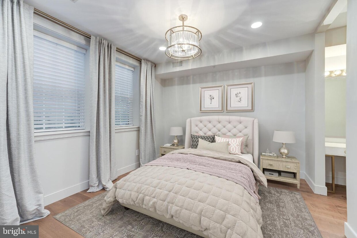 Foto principal - 11307 Sundial Ct