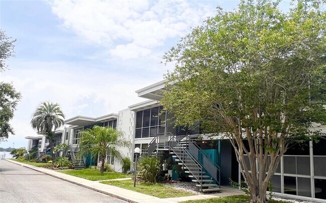 Foto del edificio - 151 N Orlando Ave