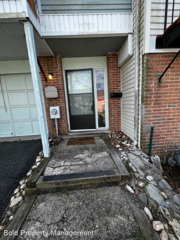 906 Summit Chase Dr, Reading, PA 19611 House Rental in Reading, PA