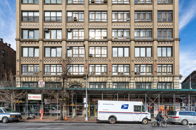 Building Photo - Cornelia Street Condominium