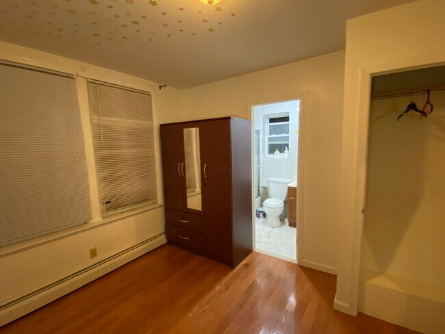 Foto del edificio - 9615 46th Ave