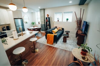 Building Photo - 106-110 Hotel St