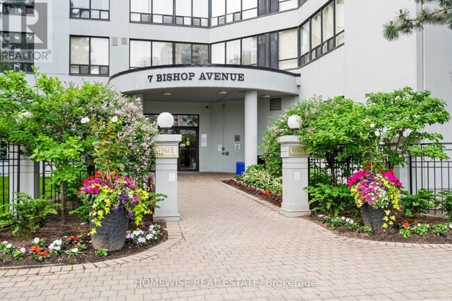 Photo du bâtiment - 7-1817 Bishop Ave
