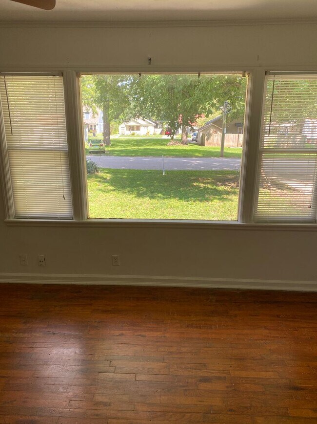 Foto del edificio - 3-Bedroom Home Near Phelps Grove Park!
