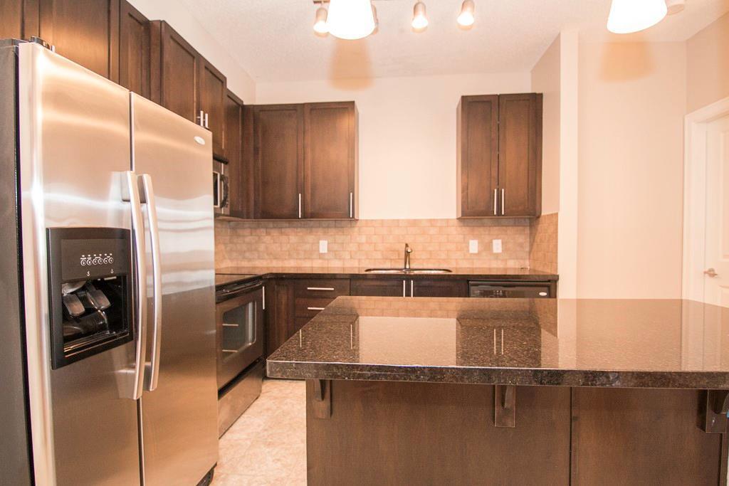 Photo du bâtiment - 2 Bed 2 Bath Unit in Calgary, AB