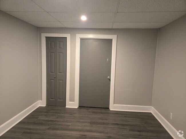 Building Photo - 47 Volturno St