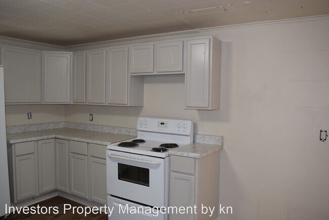 Building Photo - 3 br, 1.5 bath House - 601 S.18th Street