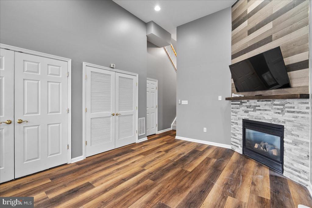 Foto principal - 5317 Chieftain Cir