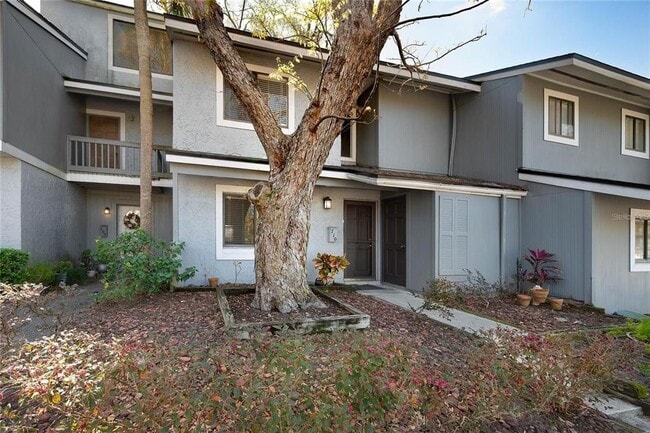 Building Photo - 710 St Matthew Cir