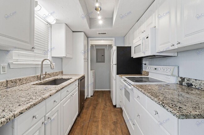 Foto del edificio - 2101 Park Willow Ln