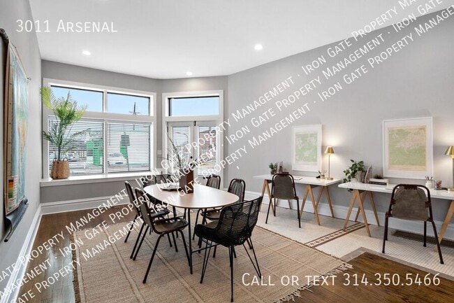 Building Photo - 3011 Arsenal-