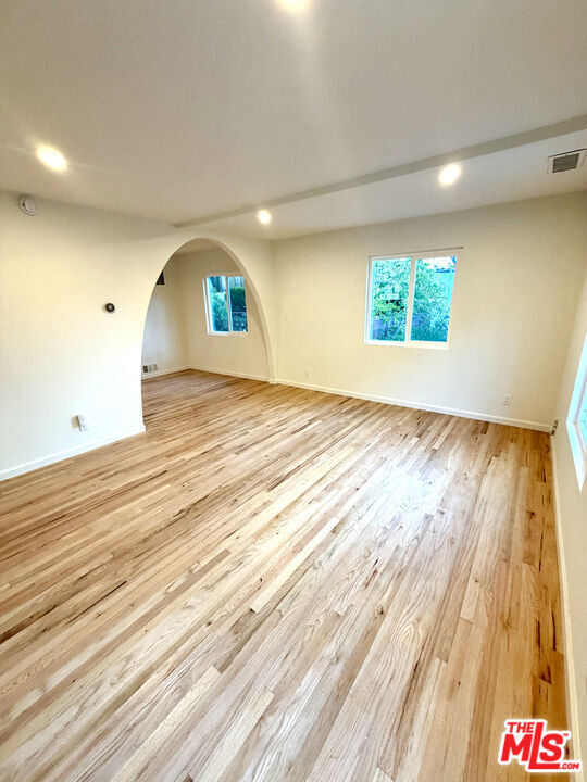 Building Photo - 8535 Lookout Mountain Ave