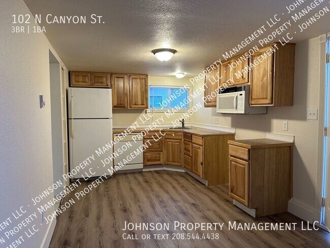 Foto del edificio - Nampa Cottage house with large yard area a...