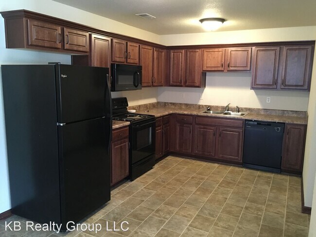 Building Photo - 3 br, 2 bath House - 120 SE Rock Garden Lane