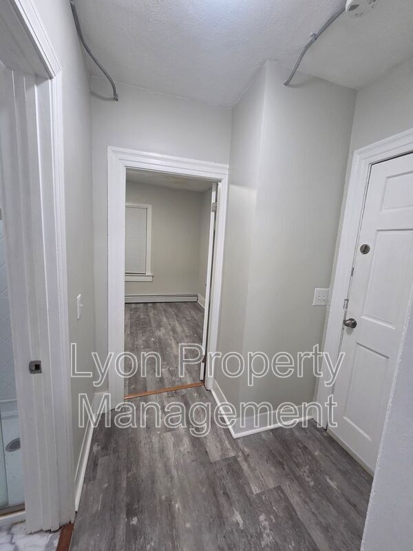 Foto del edificio - 250 Massachusetts Ave