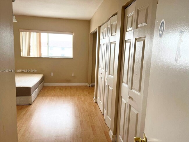 Building Photo - 800 SW 104th Ct
