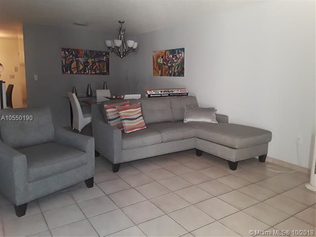 Foto del edificio - 11699 NW 1st Ln