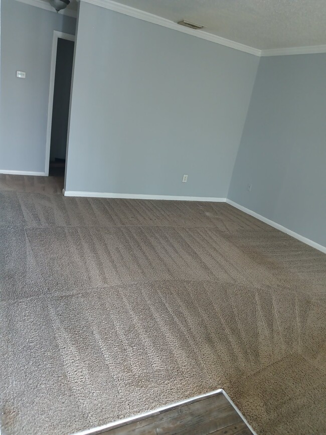 Foto del edificio - 3215 Baird Ave