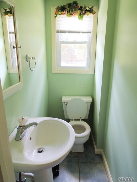 Building Photo - 43 Bradley Dr