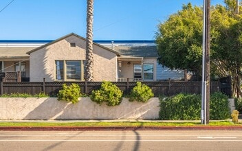 Building Photo - 430 N Francisca Ave