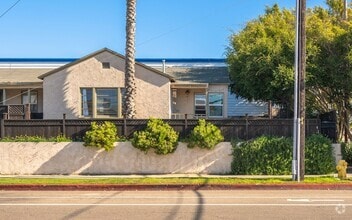 Building Photo - 430 N Francisca Ave