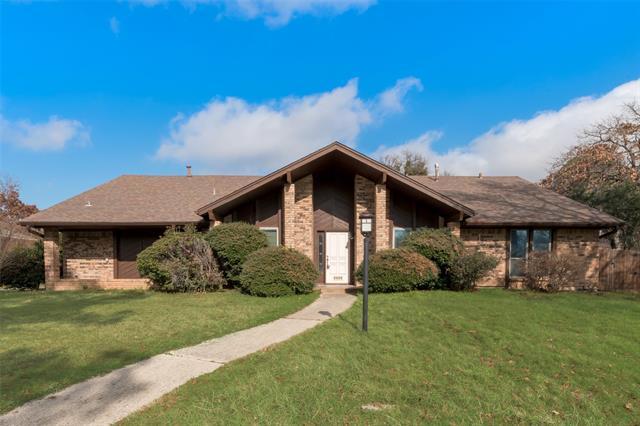 Primary Photo - 2209 Hollyhill Ln