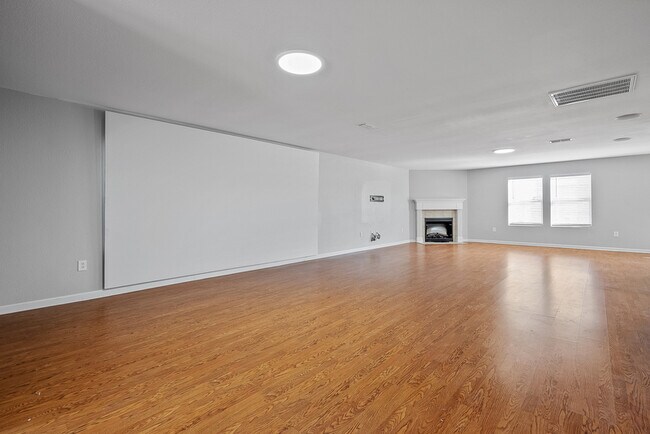 Foto del edificio - 101 Kenneth Blvd NW