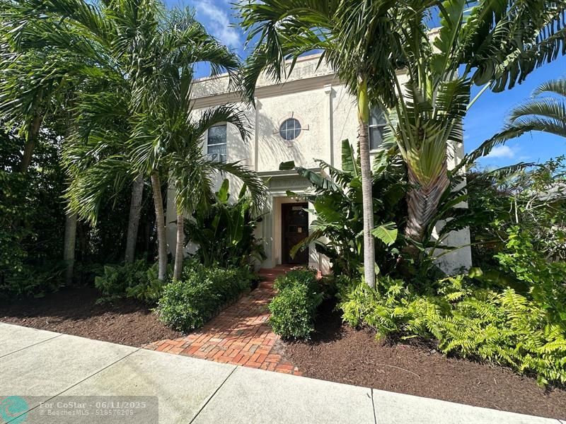 Foto principal - 1701 Georgia Ave