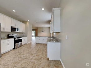Building Photo - 2724 Carrickton Cir