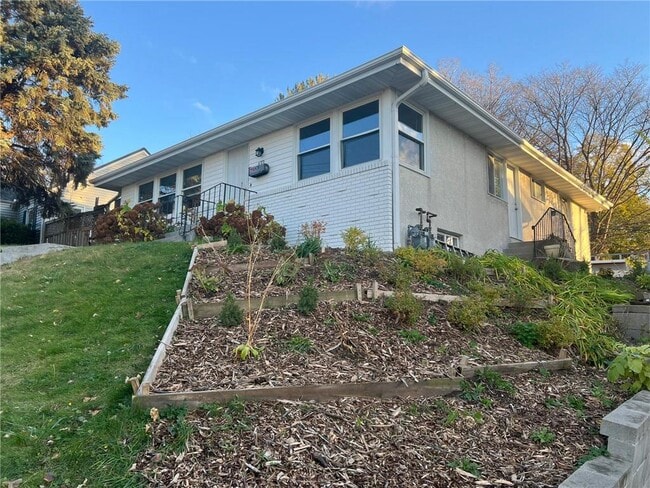 Foto del edificio - 1132 40th Ave NE