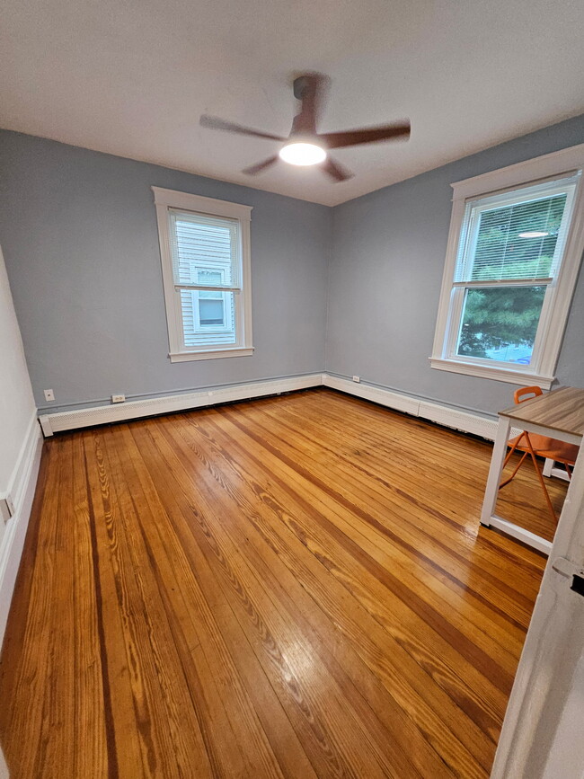 Foto del edificio - 334 Hawkins St