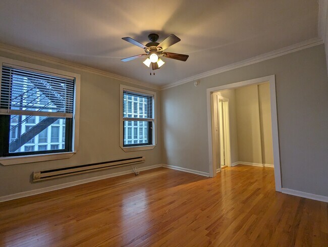 Building Photo - 618 W Patterson