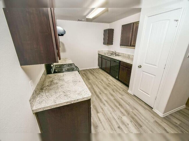 Foto del edificio - 2346 Dry Moss Way