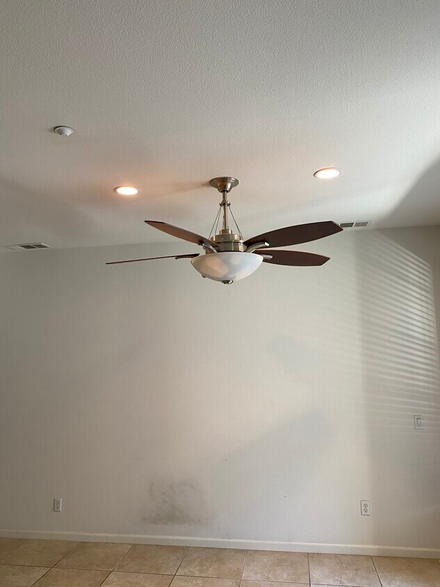 Foto del edificio - 4432 Owens St