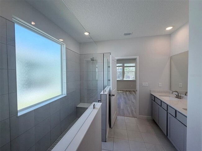 Foto del edificio - 36 Perseus Ave