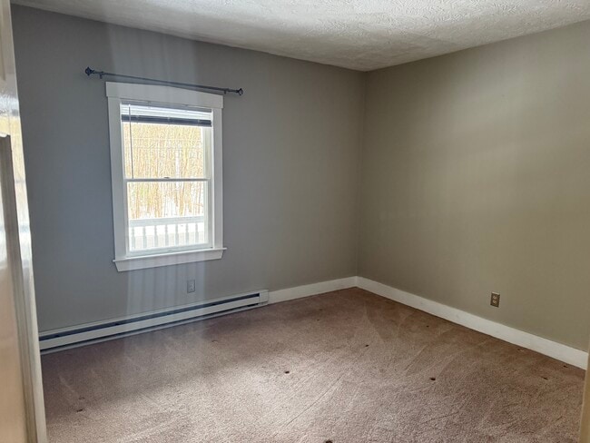 Building Photo - 16 Harrington Rd