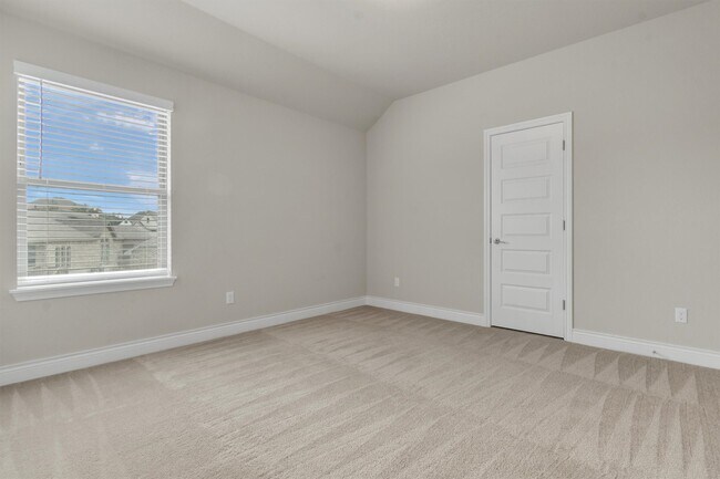 Building Photo - 421 Chinkapin Trail