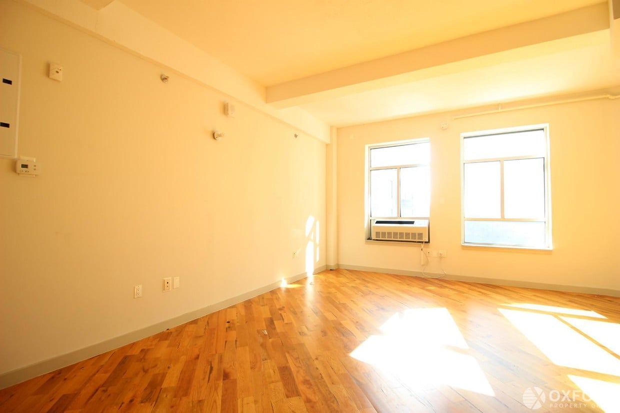 Primary Photo - 41-15 29th Street