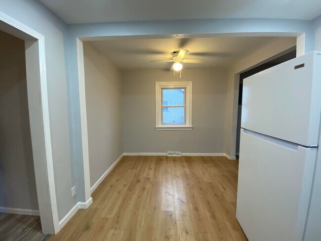 Foto del edificio - 6968 Lapeer Rd