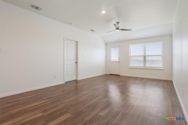 Building Photo - 5807 Betty Lou Dr