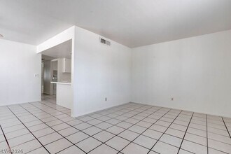 Building Photo - 4269 Stewart Ave