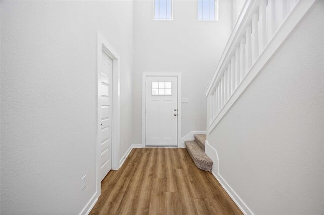 Foto del edificio - 5311 Basquiat Dr