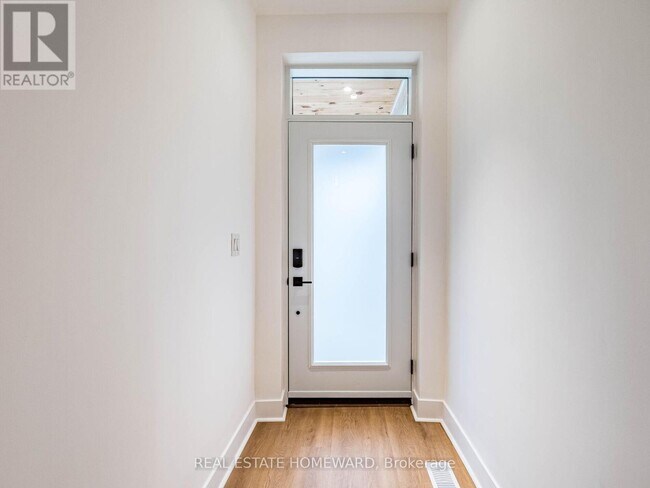 Photo du bâtiment - 66 Melville Ave