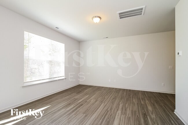 Building Photo - 6410 Beaver Pond Ct